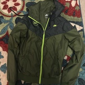 Nike windbreaker